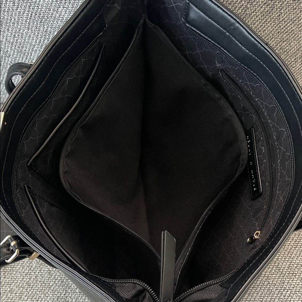 Kelly & Katie Elegant Black Tote with Pouch - Picture 6 of 16